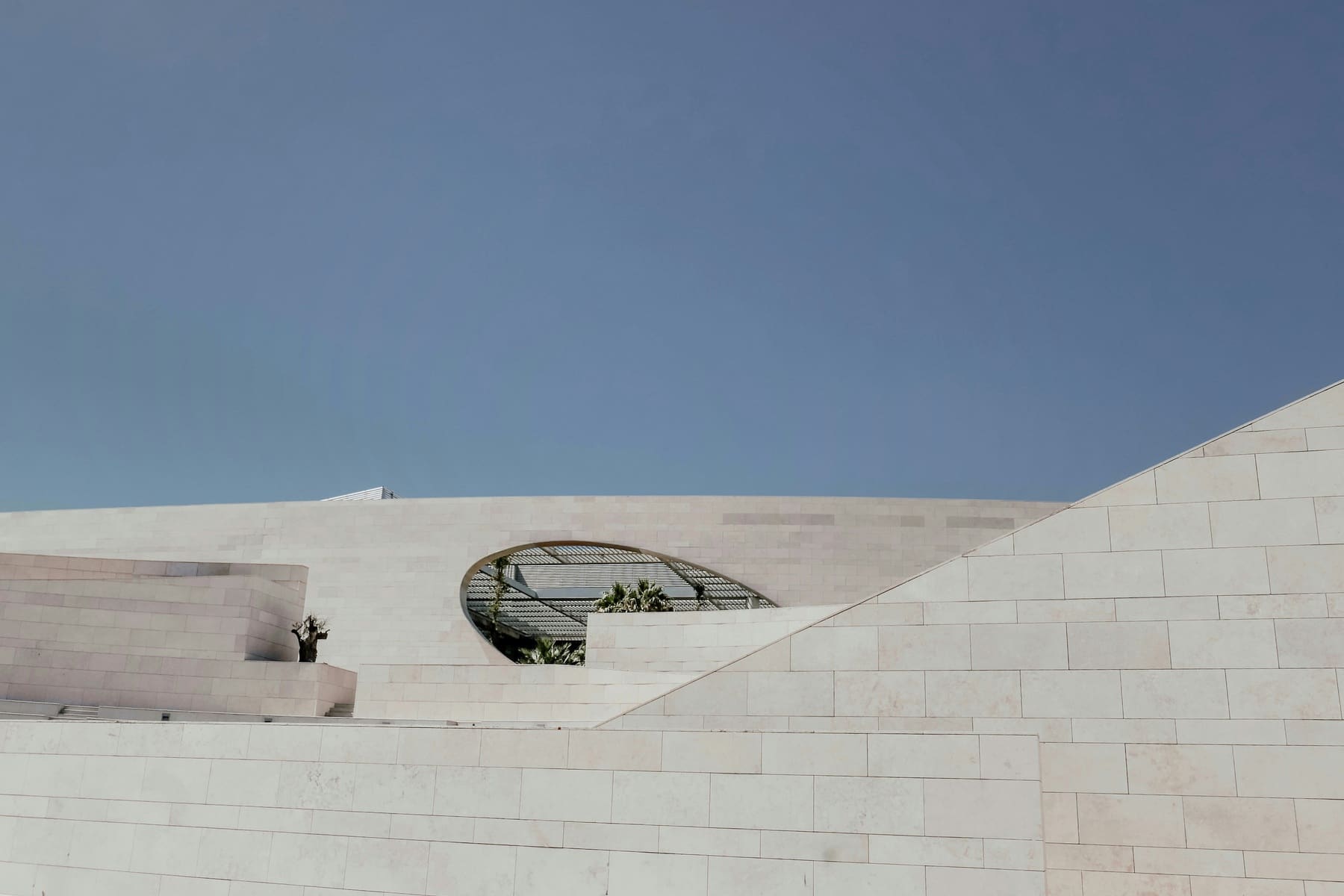 Modern Portuguese architecture representing qualified activity and institutional execution
