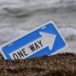 Europa hat seinen Gott gewechselt – und wer noch Eigentum besitzt, wird zur moralischen Zielscheibe