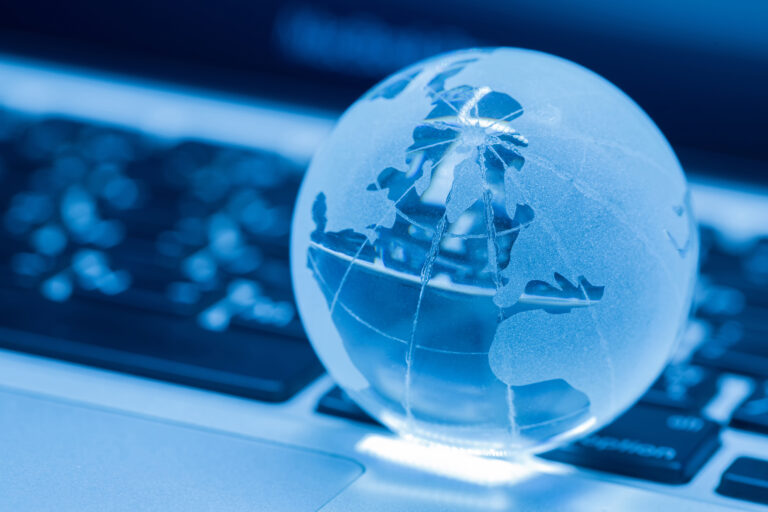 OECD vs. Offshore – Wie 2025 die letzte globale Steuerschlacht eskaliert